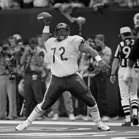 Refrigerator' Perry's Super Bowl jersey set for auction - Sports