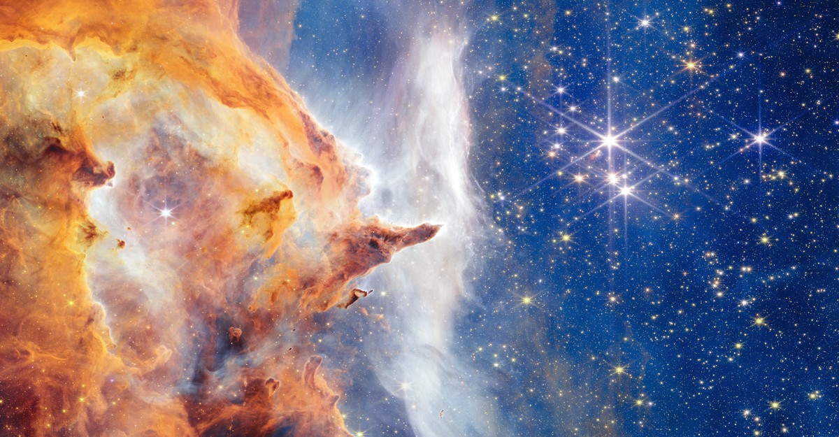 Day 4 of the 2025 Space Telescope Advent Calendar: Hot Stars in the Lobster Nebula