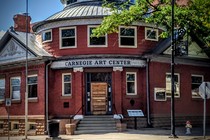 The front of the Carnegie Center for the Arts in Dodge City, Kansas