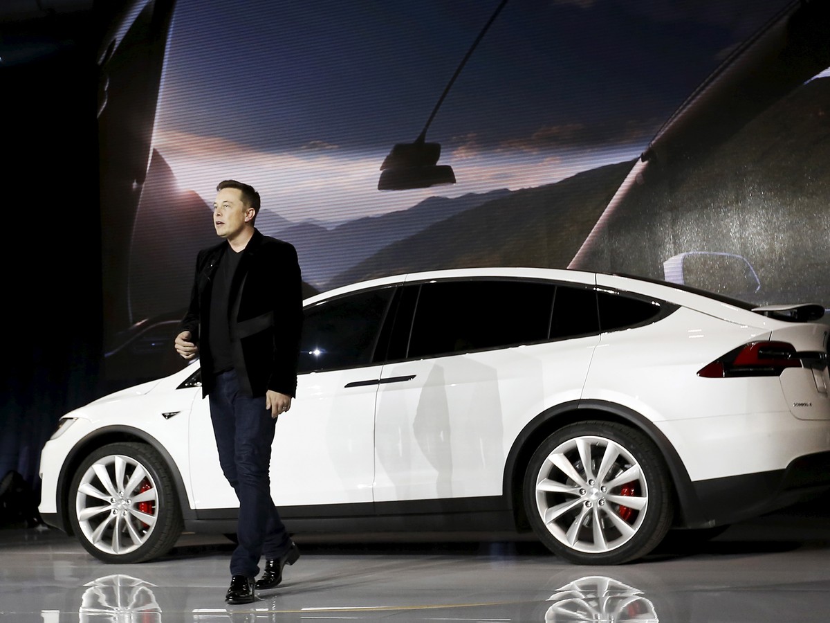 Will Tesla Do to Cars What Apple Did to Smartphones The Atlantic