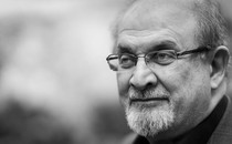 Salman Rushdie in black and white