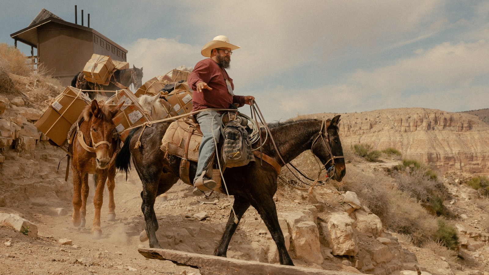 How the USPS Delivers Mail to the Bottom of the Grand Canyon - The