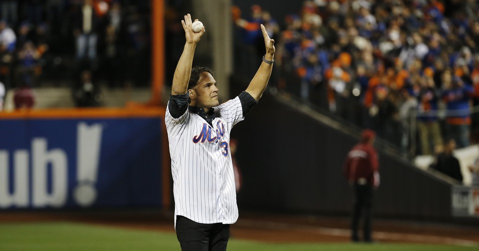 Behind Mike Piazza's image, a complicated legacy in Los Angeles – Daily News