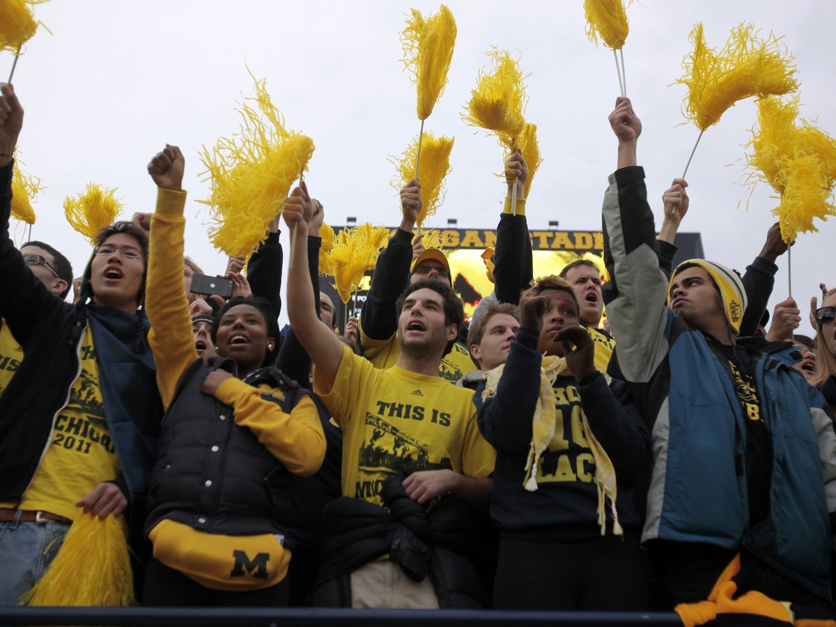 Celebrating College Football's Racial Pioneers: Integration