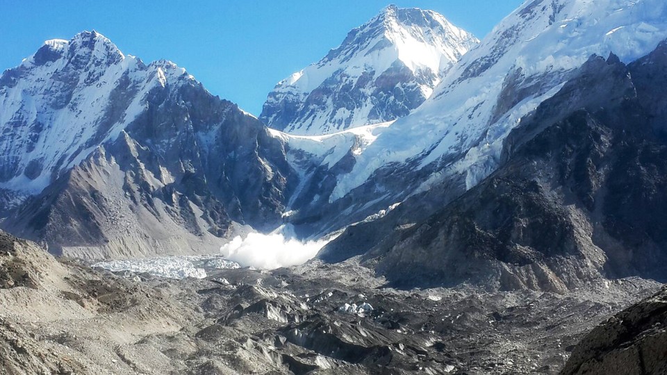 Four Deaths in Four Days on Mount Everest The Atlantic