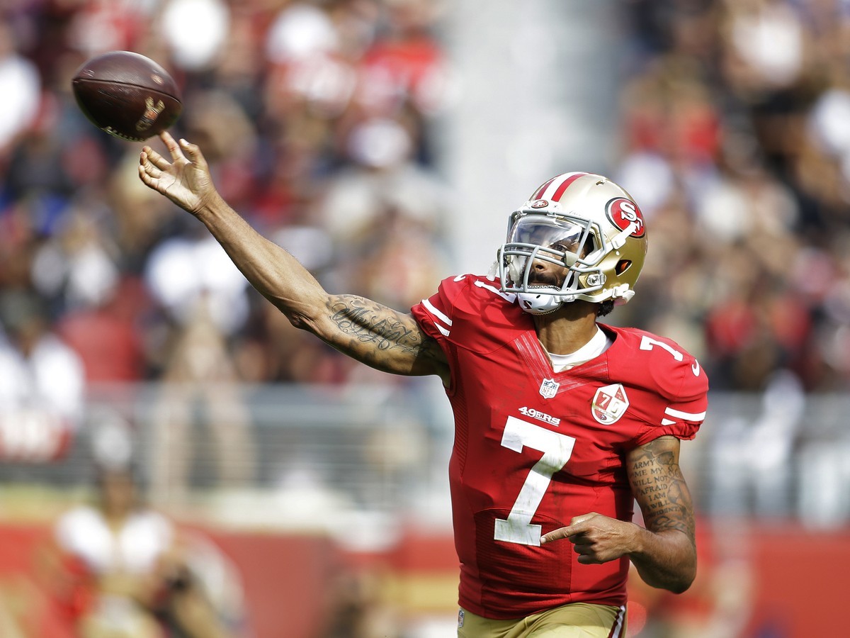 49ers' quarterback Colin Kaepernick (7) in the first half during