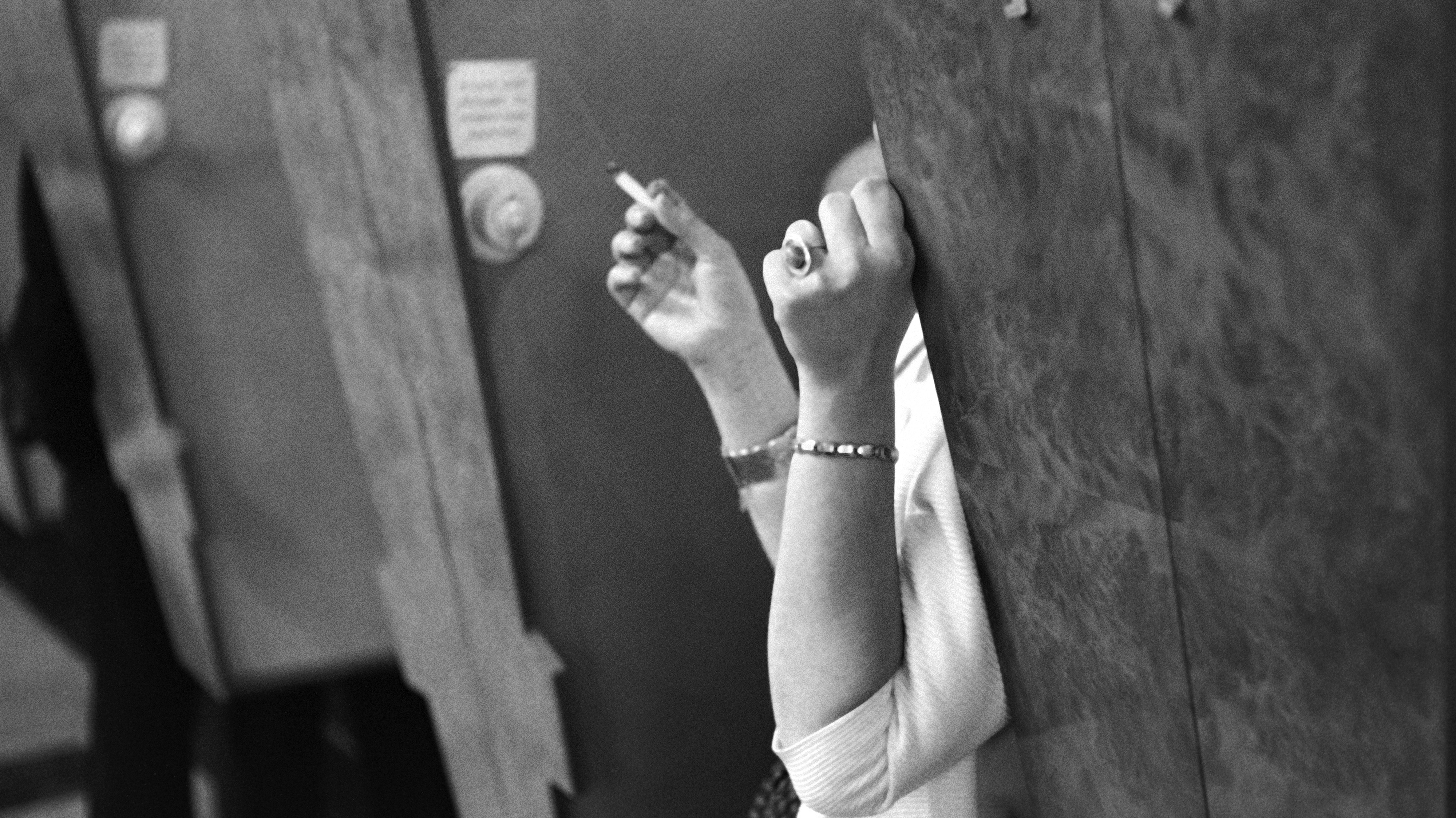 The U.K. Smoking Ban Is Illiberal