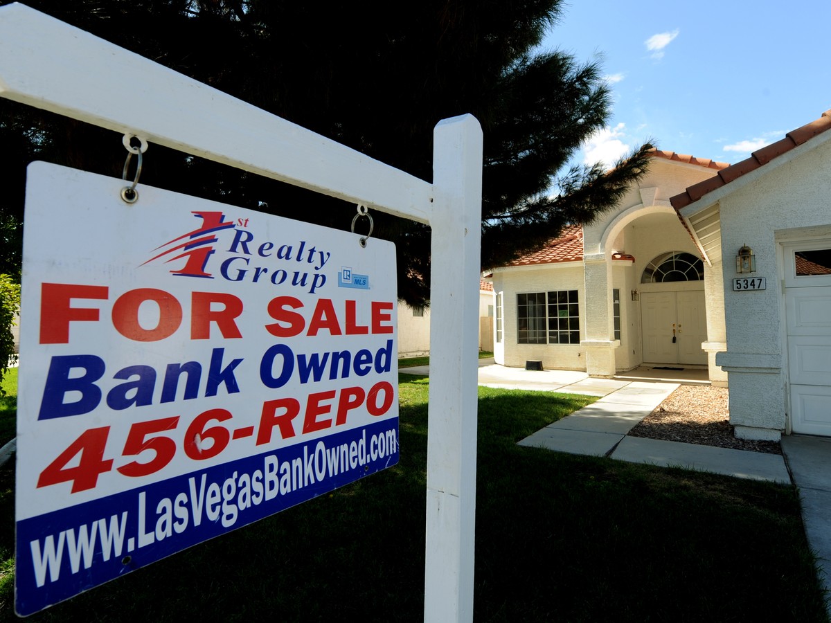 The Surprisingly Simple Solution to Underwater Mortgages ...