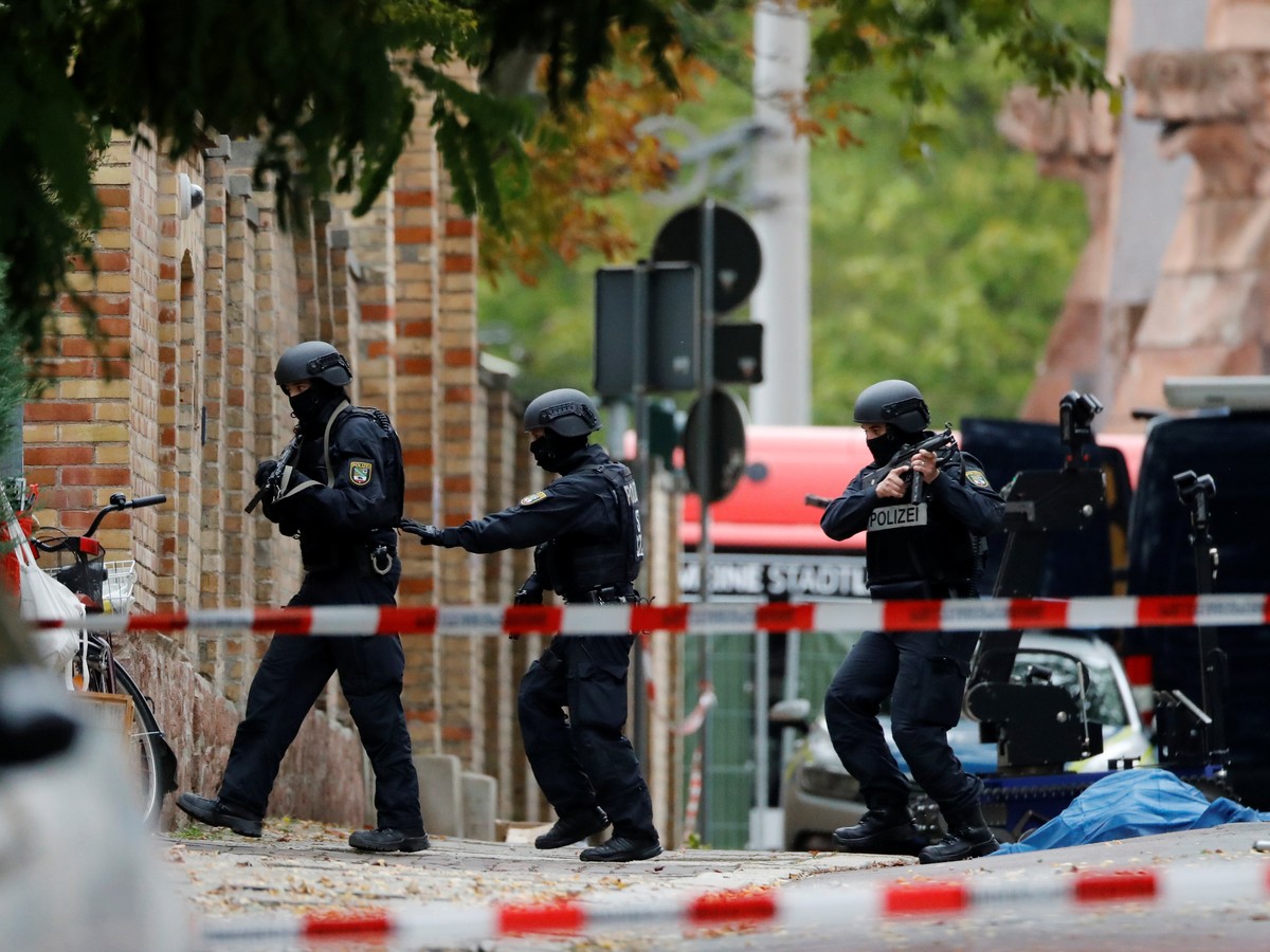 Halle Shootings: Mercy Amid Horror - The Atlantic