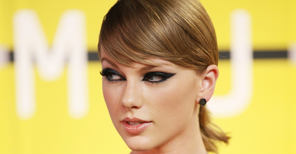 Taylor Swift's Baseball Curse - The Atlantic