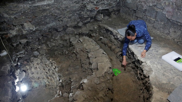 Archeologists in Mexico Find an Aztec Tower of Skulls - The Atlantic