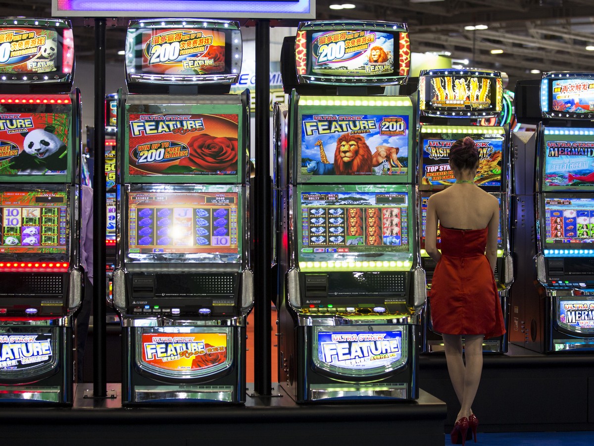 Gambling Online, Gambling in Casinos: What's More Addictive? - The Atlantic