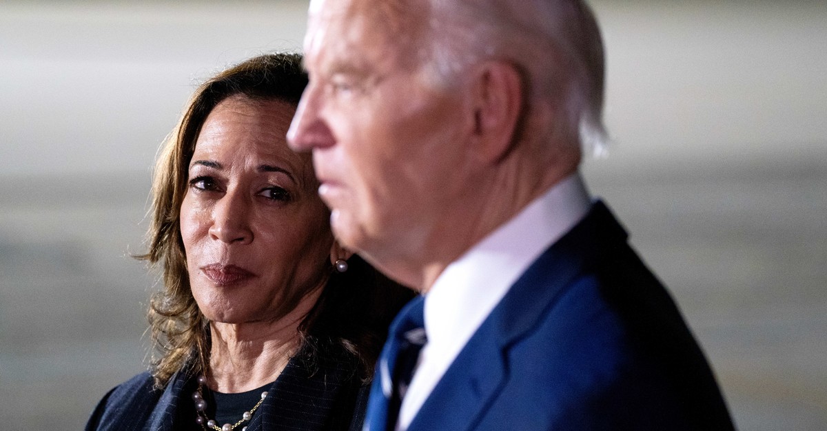 https://cdn.theatlantic.com/thumbor/ixmes53PgptZ5ldRmAsUWQtVVnk=/0x128:5990x3248/1200x625/media/img/mt/2025/09/2025_09_KamalaExcerptAnalysis/original.jpg