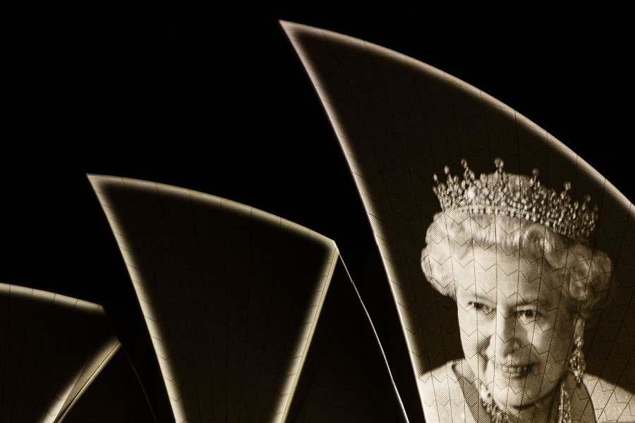 An image of the late Queen Elizabeth is projected onto the sails of the Sydney Opera House.