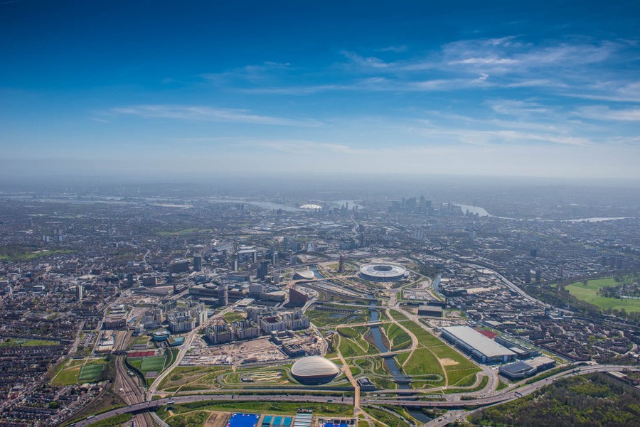 Jason Hawkes Aerial Photos London - The Atlantic