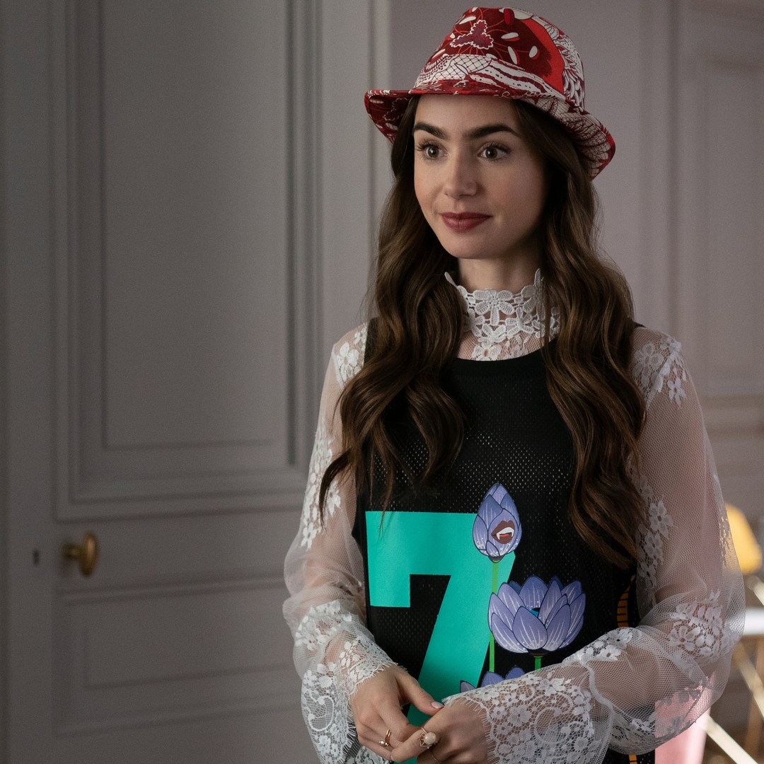 Emily in Paris: Darren Stars Millennial Fairy Tale - The Atlantic