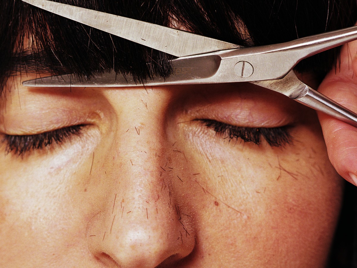 Bangs Vs Therapy How Bangs Became A Meme Of Distress The Atlantic