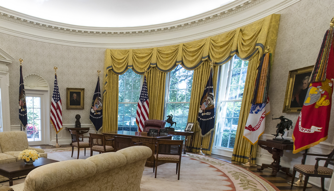 Spot the Change in President Trump's Oval Office - The Atlantic