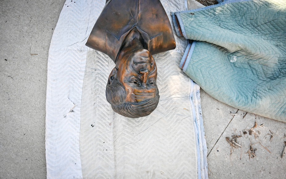 2026_04_09_What to Do About Cesar Chavez's Memorials. And All Memorials._inline.jpg