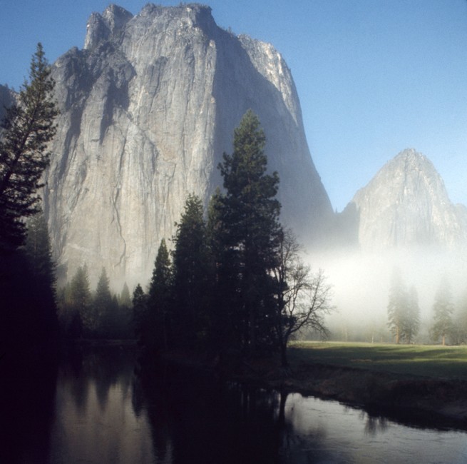Mountain and lake in Yosemite