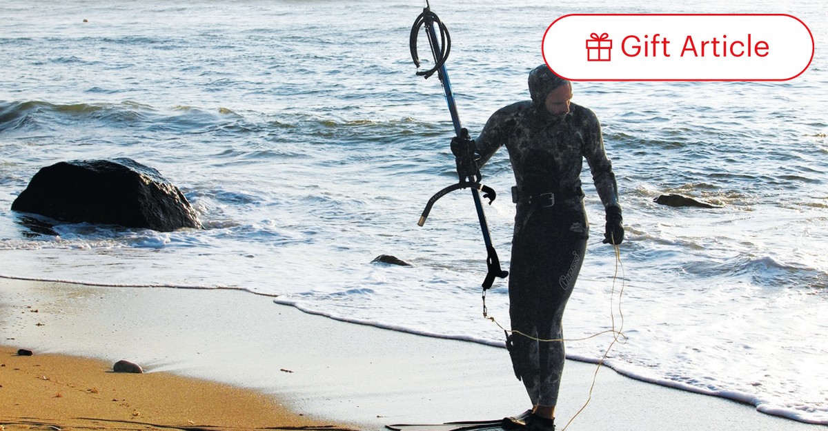Bringing Back the Ancient Art of Spearfishing - The Atlantic