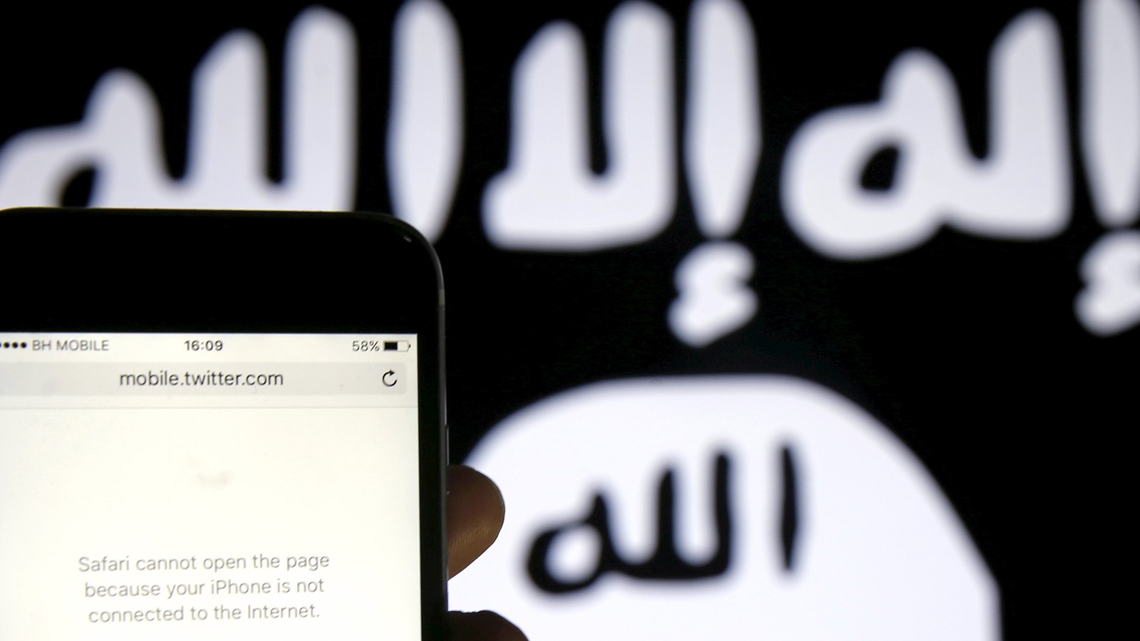 Twitter S Account Suspensions Are Surprisingly Effective Against Isis The Atlantic