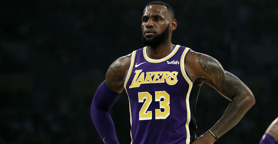 LeBron's First Game Against the Cavaliers as a Laker - The Atlantic