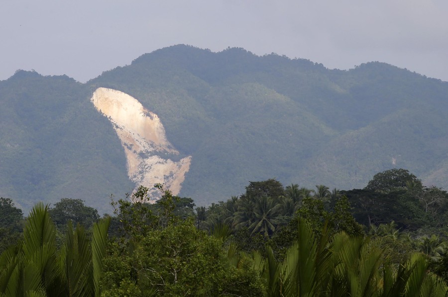 Powerful Earthquake Strikes The Philippines - The Atlantic