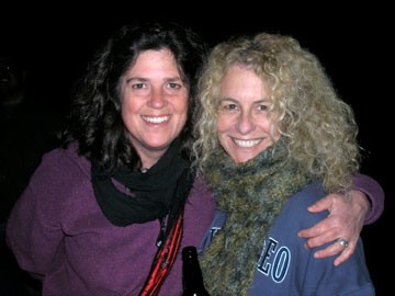 A photo of Kelly and Stephanie.