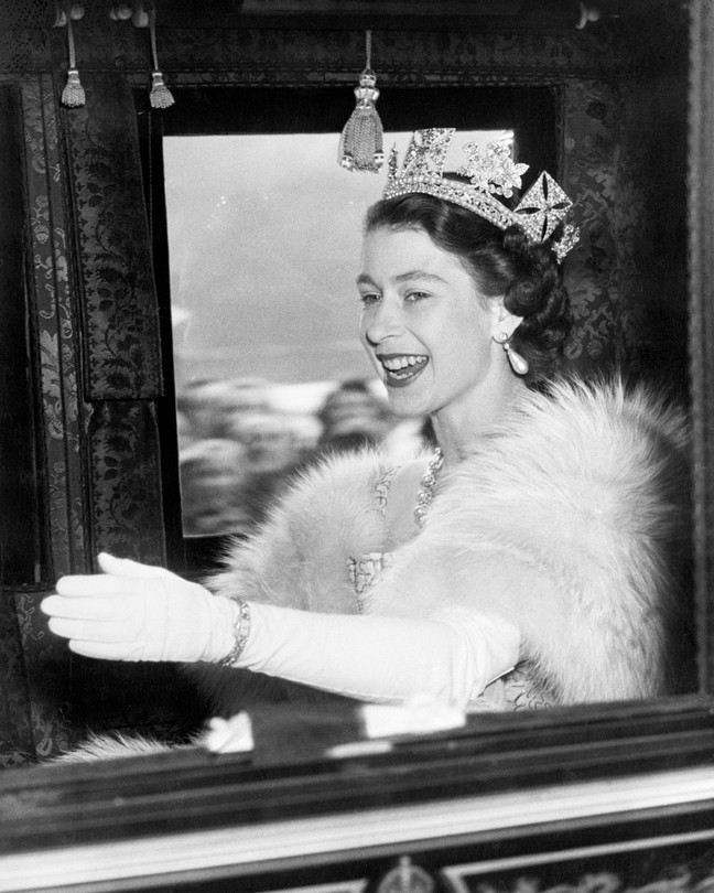 Picture of Queen Elizabeth II at 26 years old in 1952