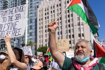 People march in support of Palestine