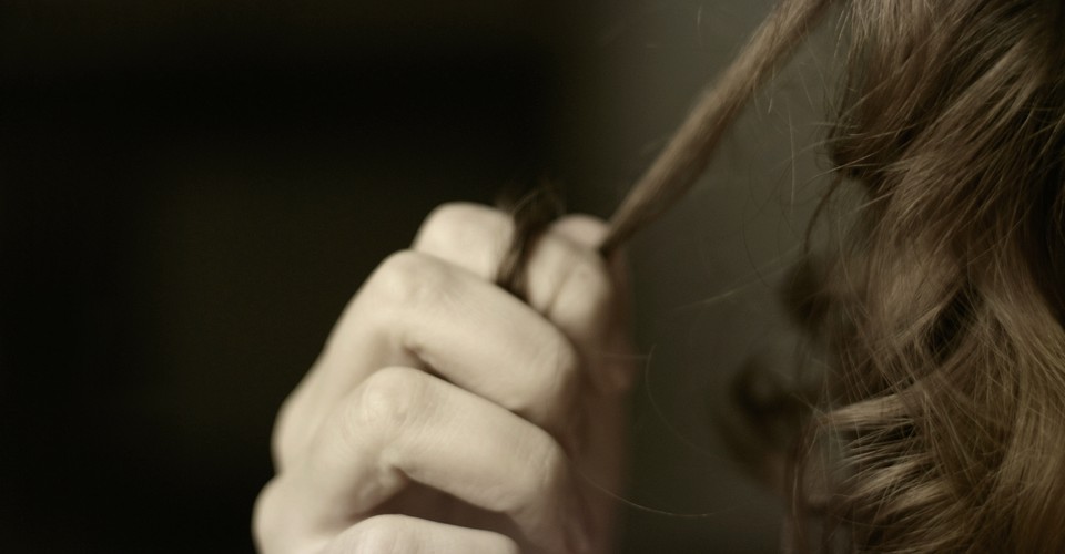 Why It's So Hard to Treat Compulsive Hair Pulling The Atlantic