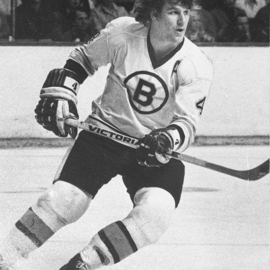 Bobby Orr in a Chicago sweater was painful to watch, in more ways than one  - The Boston Globe