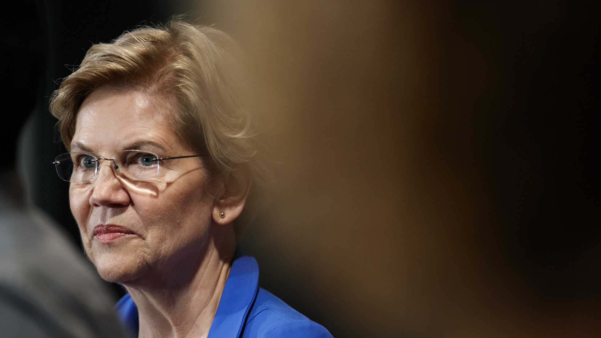 Elizabeth Warren and the Sneak of Sexism - The Atlantic