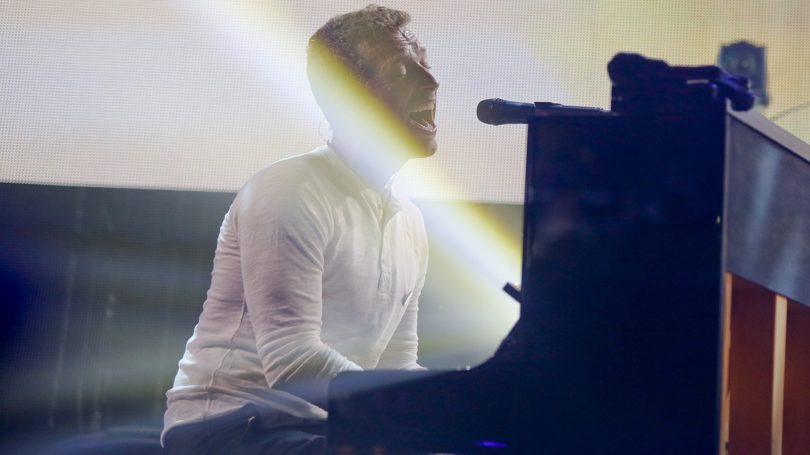 Ghost Stories: The Most Forgettable Coldplay Album Ever - The ...