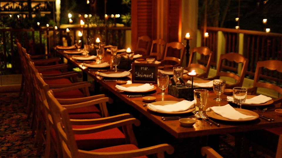 Communal Restaurant Tables, Round Tables For Restaurants