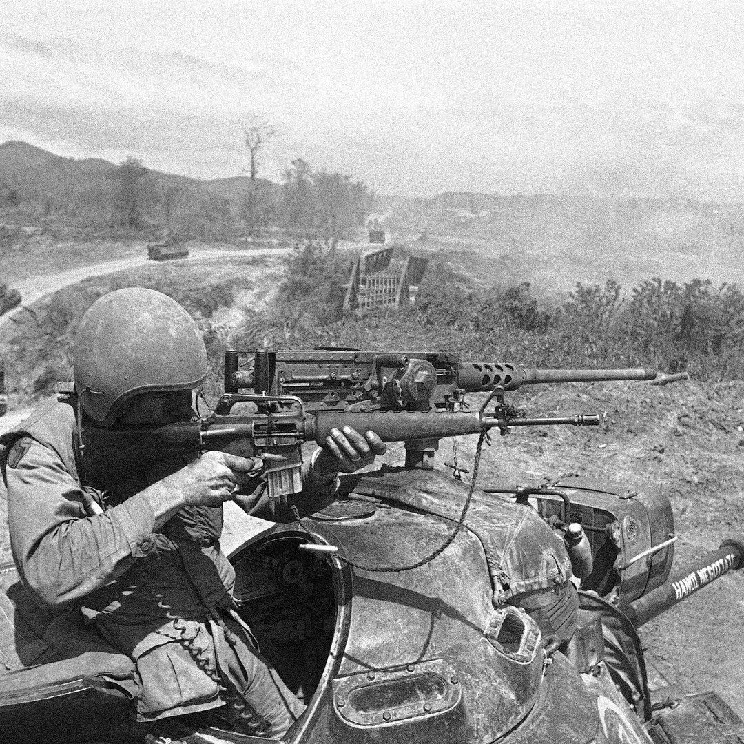 MARINE PRONE FIRING M16 RIFLE MIB KING & COUNTRY VIETNAM WAR VN012 U.S 