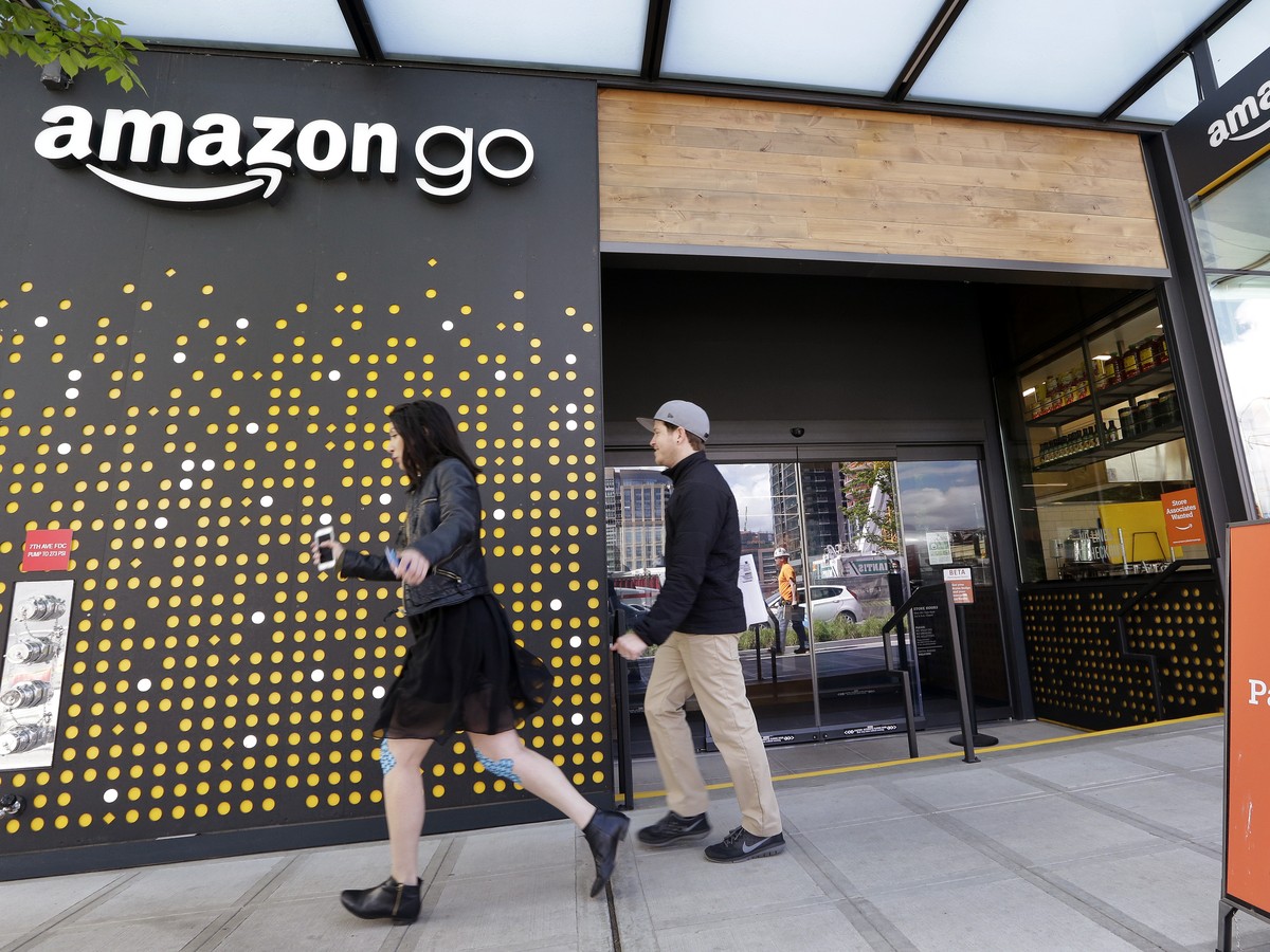 At Amazon S Checkout Free Store Shopping Feels Like Shoplifting The Atlantic