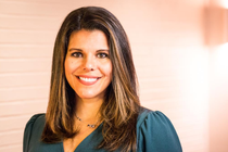 A color photograph of Vivian Salama