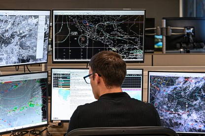 Hurricane forecasting acorss many screens