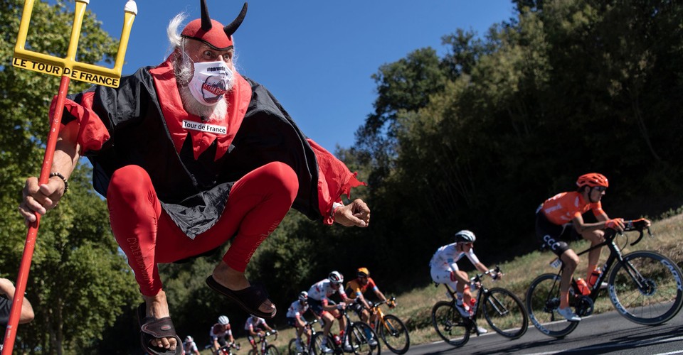 scenes-from-the-2020-tour-de-france