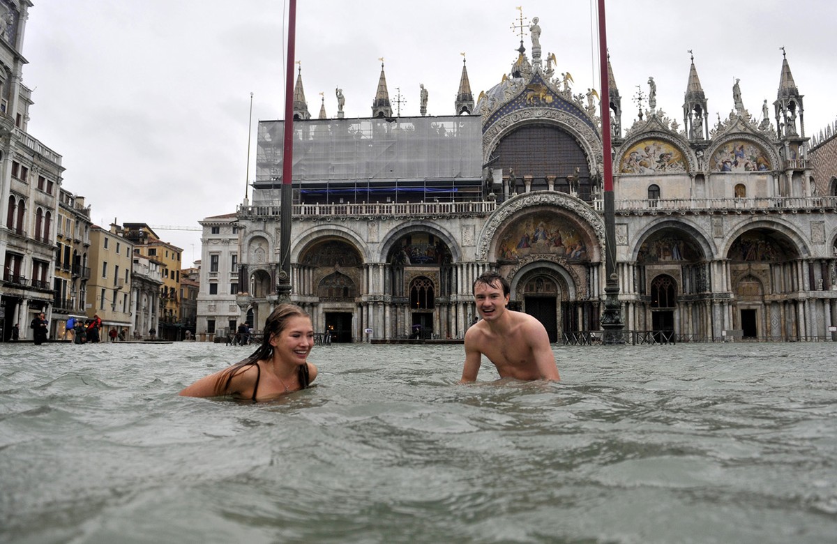 Prueba en Venecia de compuertas por primera vez ✈️ Forum Italia