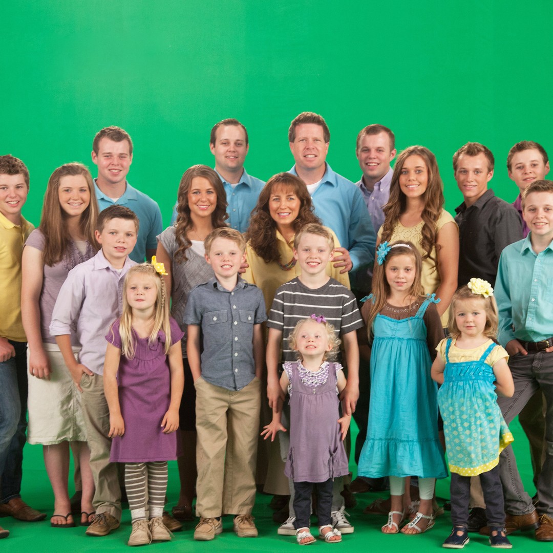 TLC's '19 Kids and Counting,' Josh Duggar, and the Pitfalls of  Family-Values Reality TV - The Atlantic