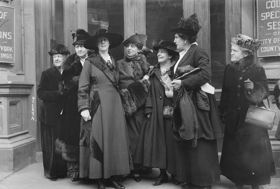 Women At Work in 1917 - The Atlantic