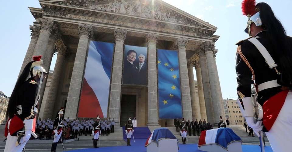 Simone Veil Is Interred In The Pantheon The Atlantic