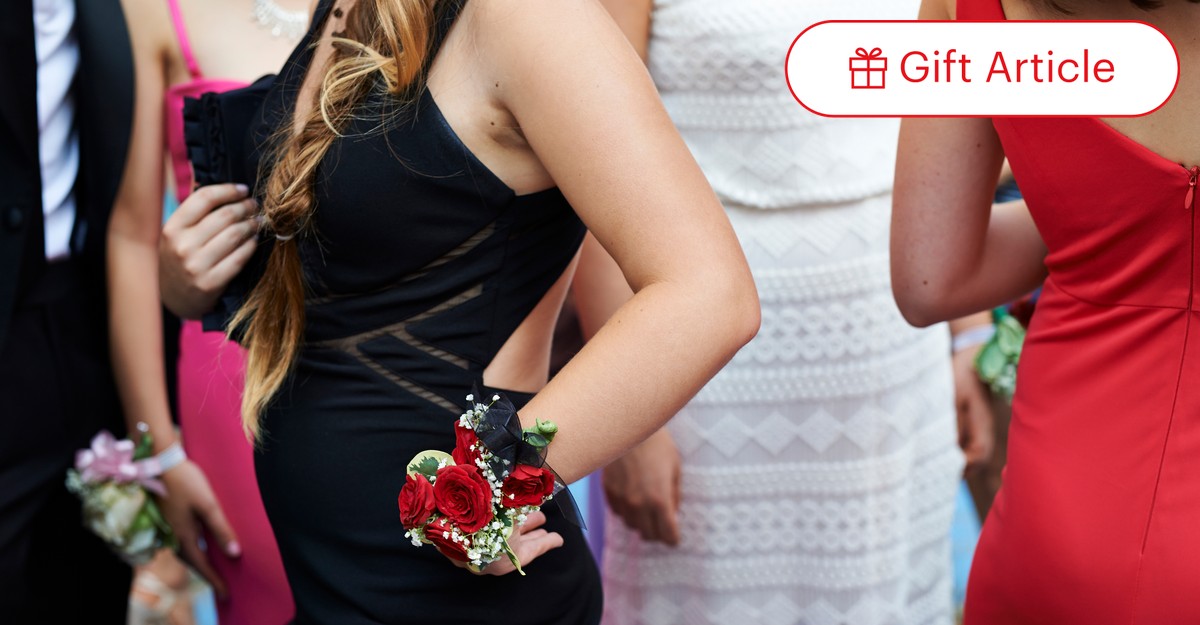 Shoppers world prom dresses online