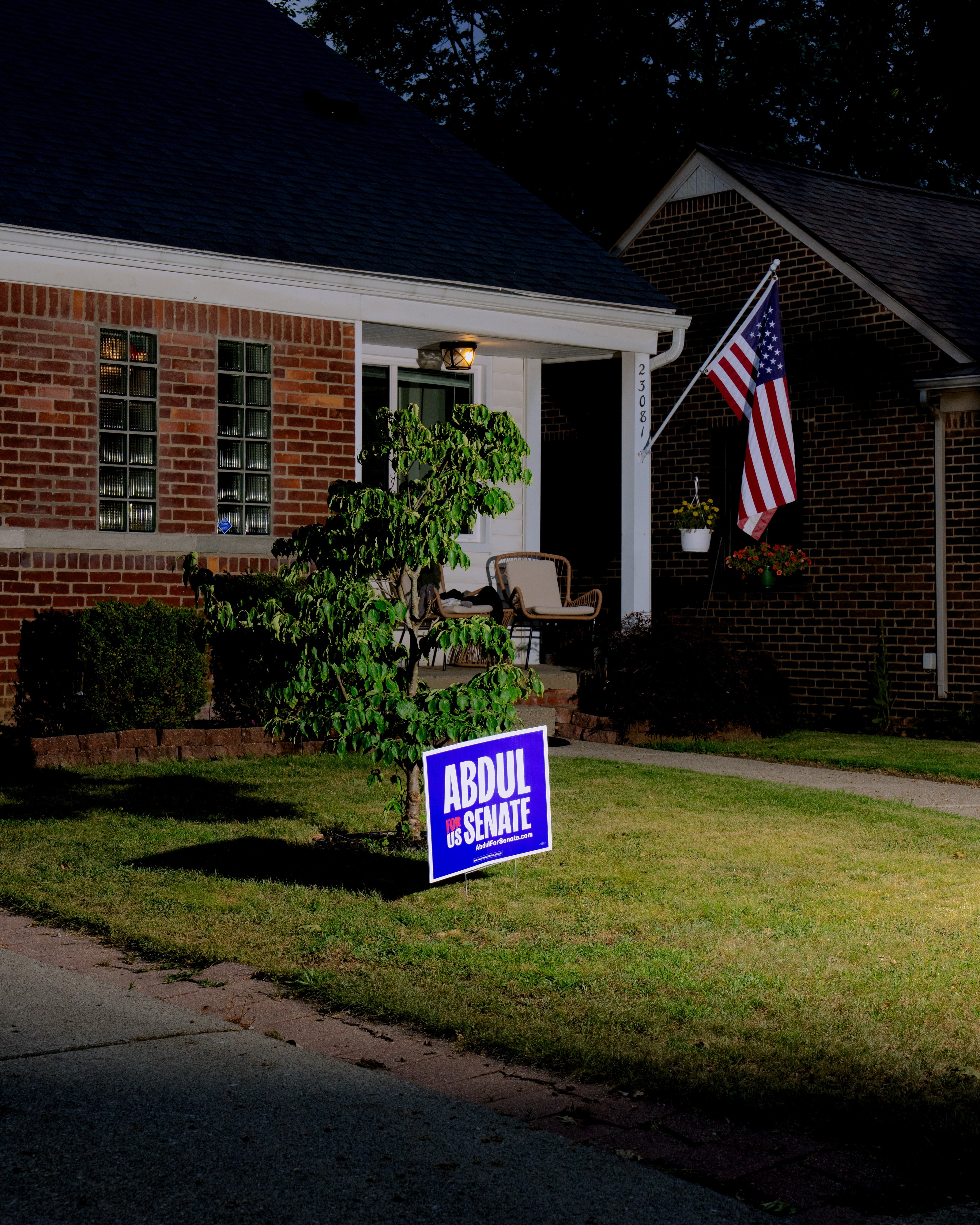 Progressives Try for a Purple State