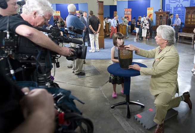 A still from 'Antiques Roadshow'