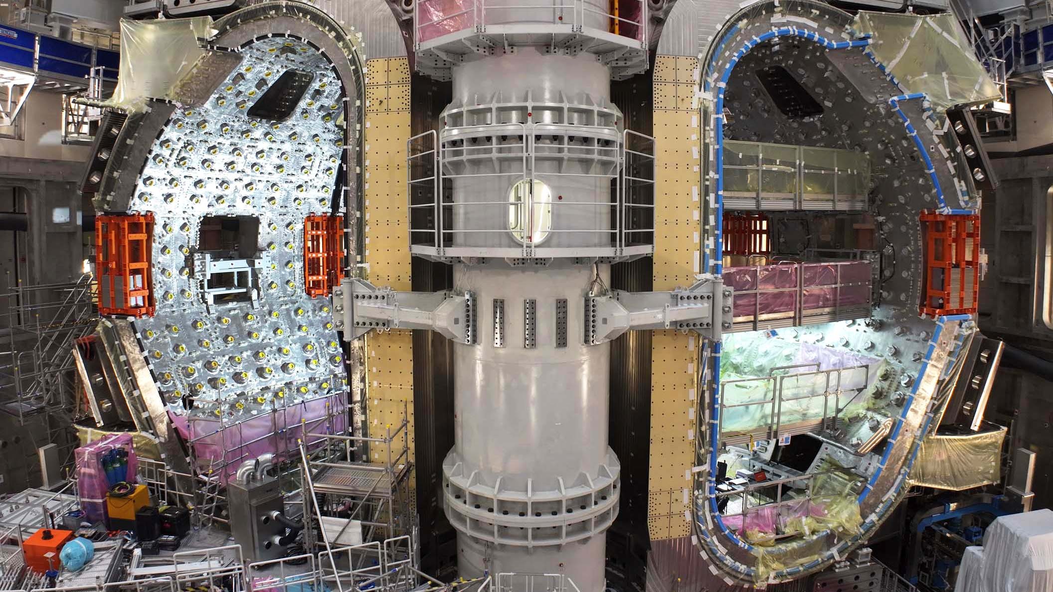 Photos: Building the World’s Largest Fusion Reactor