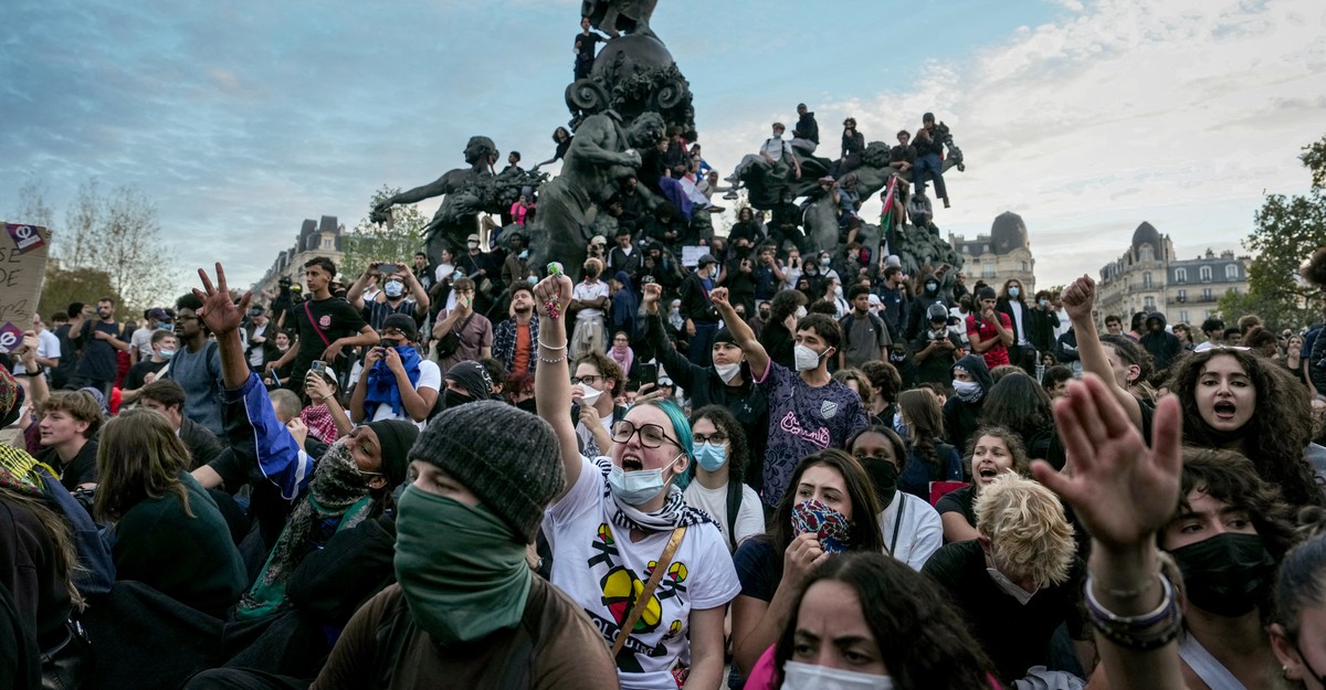 Photos: The Student Protests in France